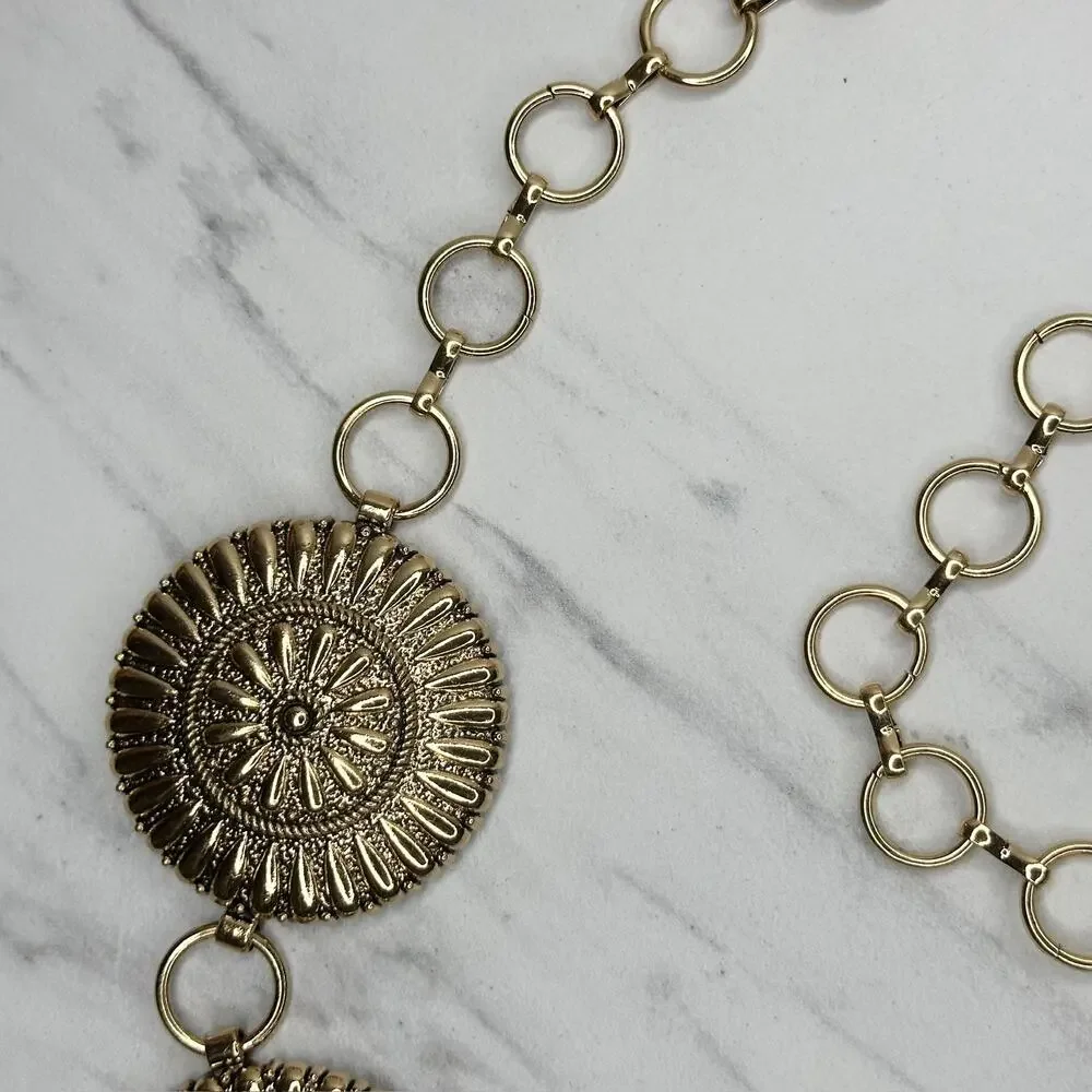 Flower Concho Sunburst Gold Chain Belt OS ✨